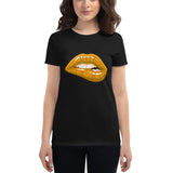 Women's Fashion Fit short sleeve t-shirt Fifth Avenue Lips Gold