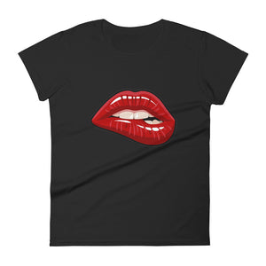 Women's Fashion Fit short sleeve t-shirt Fifth Avenue Lips Red